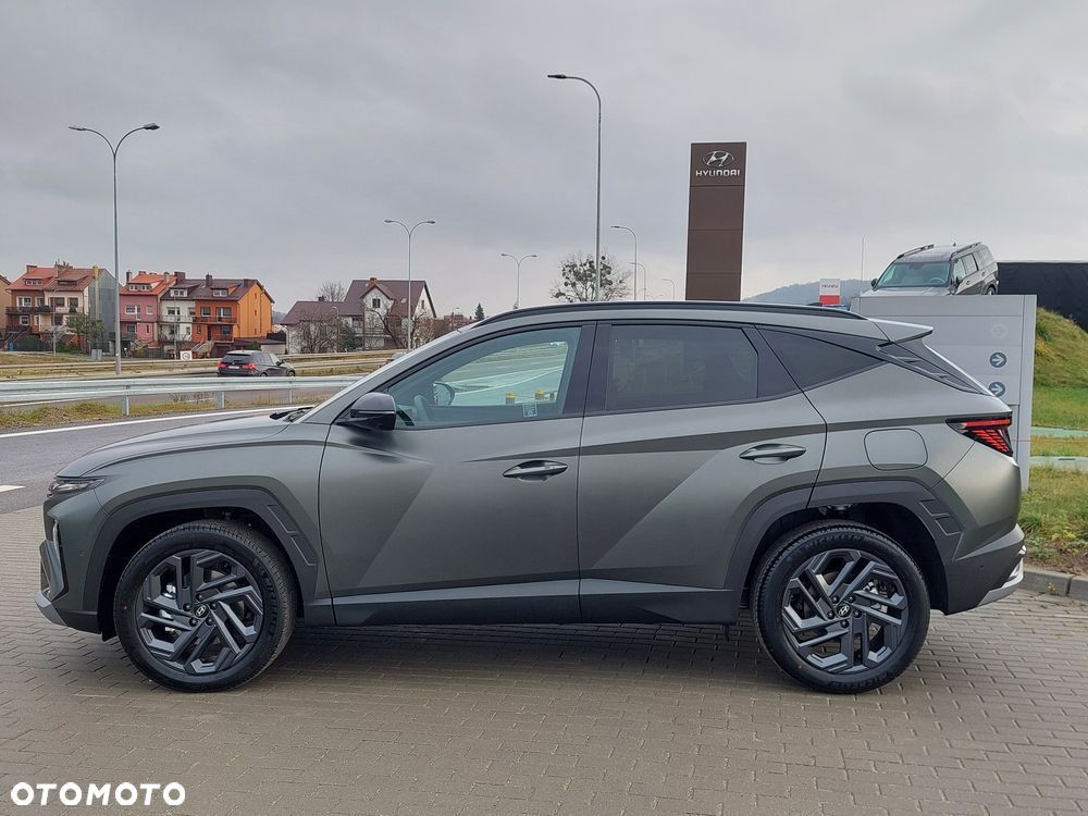Hyundai Tucson 1.6 T-GDi HEV Smart Black 2WD - 7