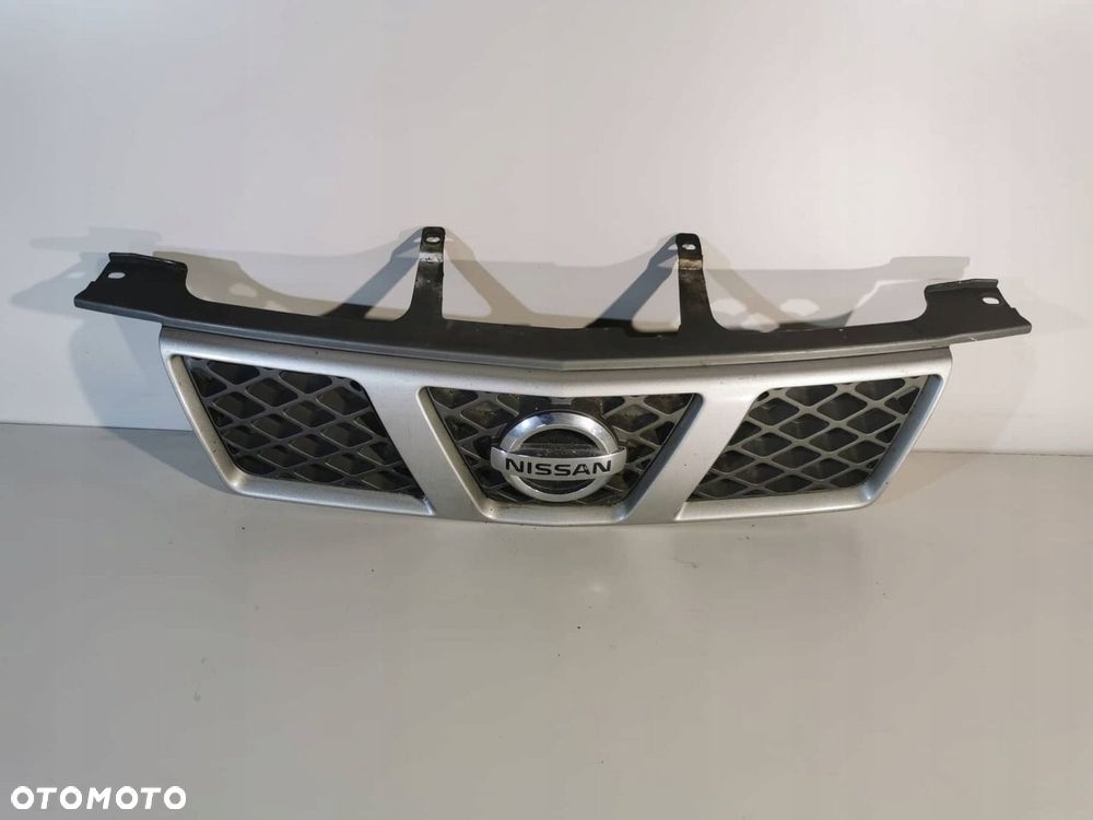 GRILL ATRAPA CHŁODNICY NISSAN X-TRAIL 01-07 - 2