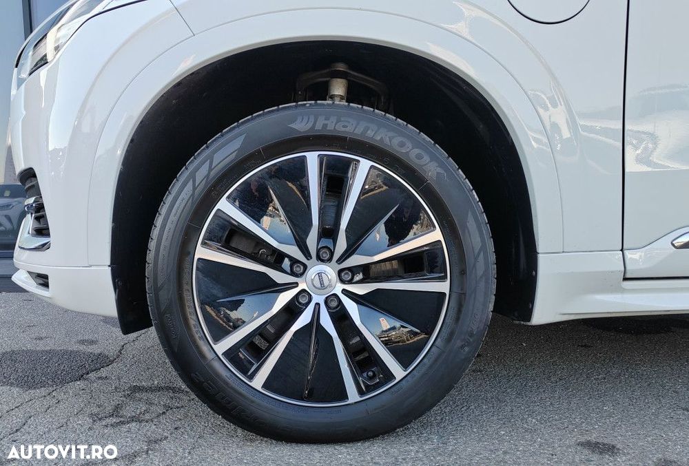 Volvo XC 90 T8 AWD Twin Engine Geartronic Momentum - 13