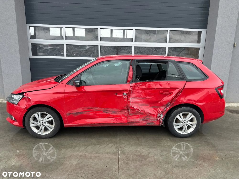 Skoda Fabia 1.0 Ambition - 4