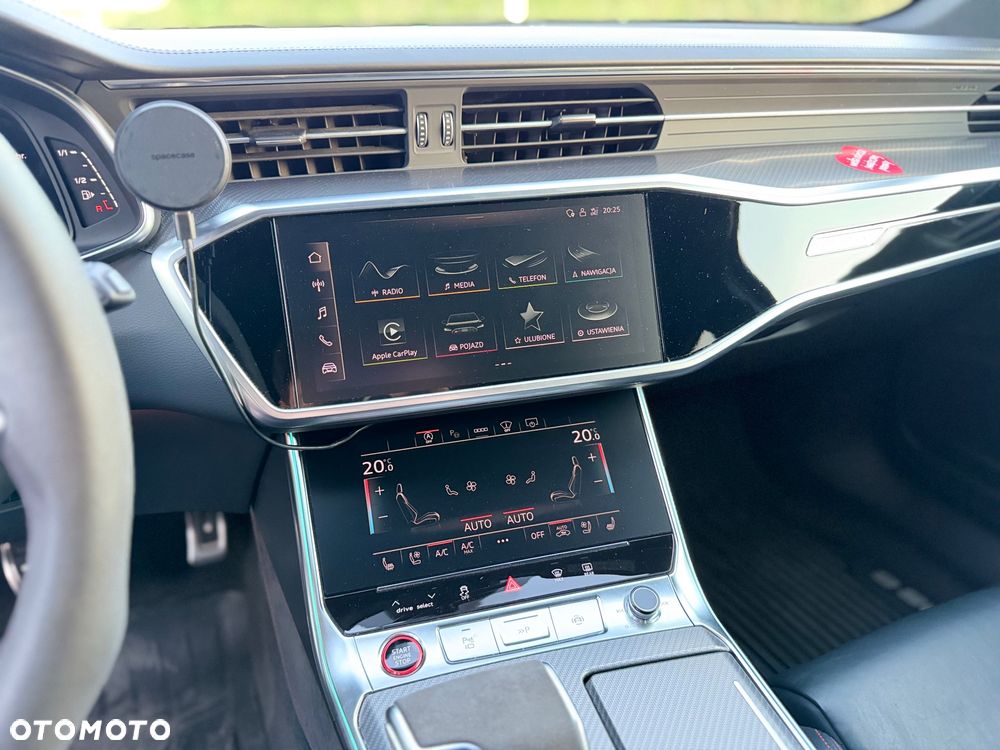 Audi RS6 Avant - 10