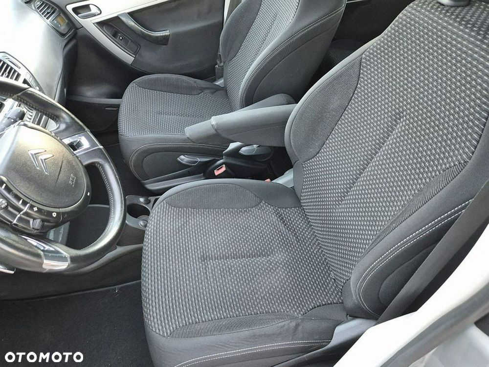 Citroën C4 Grand Picasso 2.0 16V Tendance - 19