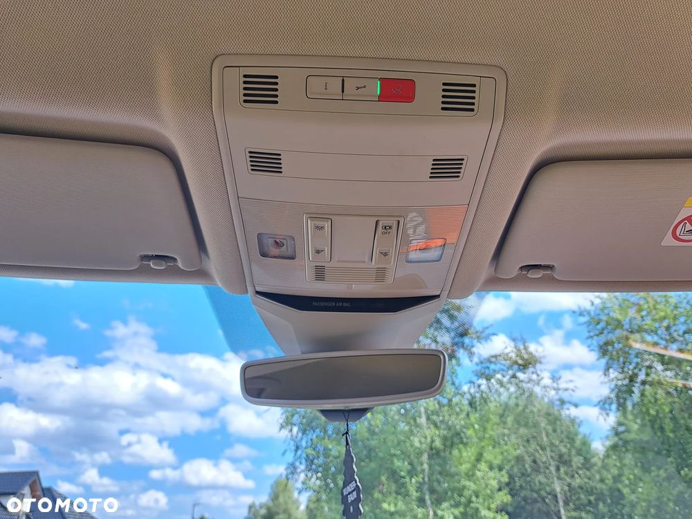 Volkswagen T-Roc 1.5 TSI ACT OPF Style - 16