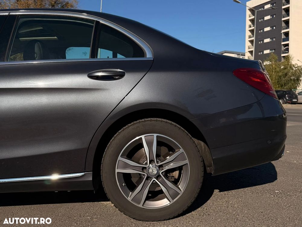Mercedes-Benz C 200 4MATIC 7G-TRONIC - 27