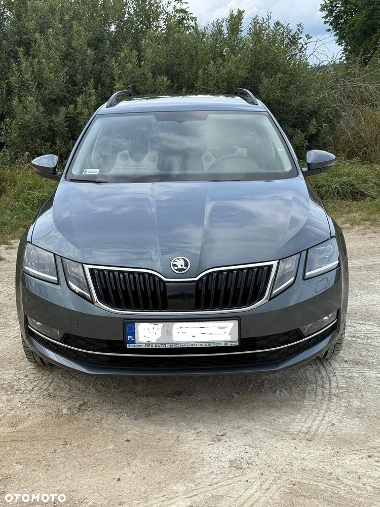 Skoda Octavia 2.0 TDI Style DSG - 2