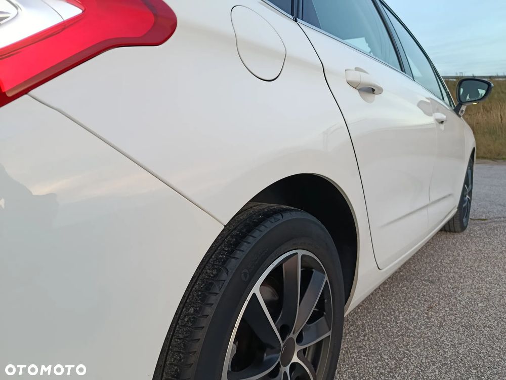 Citroën C4 VTi 120 Selection - 9