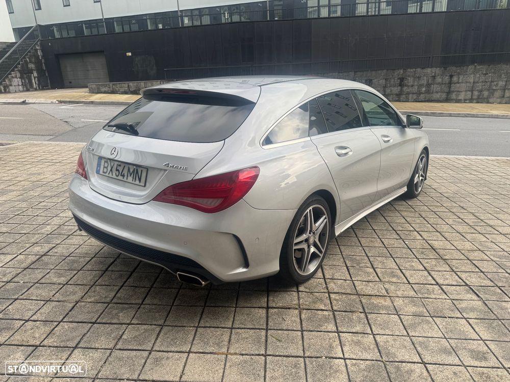 Mercedes-Benz CLA 220 Shooting Brake (CDI) d 4Matic 7G-DCT AMG Line - 4