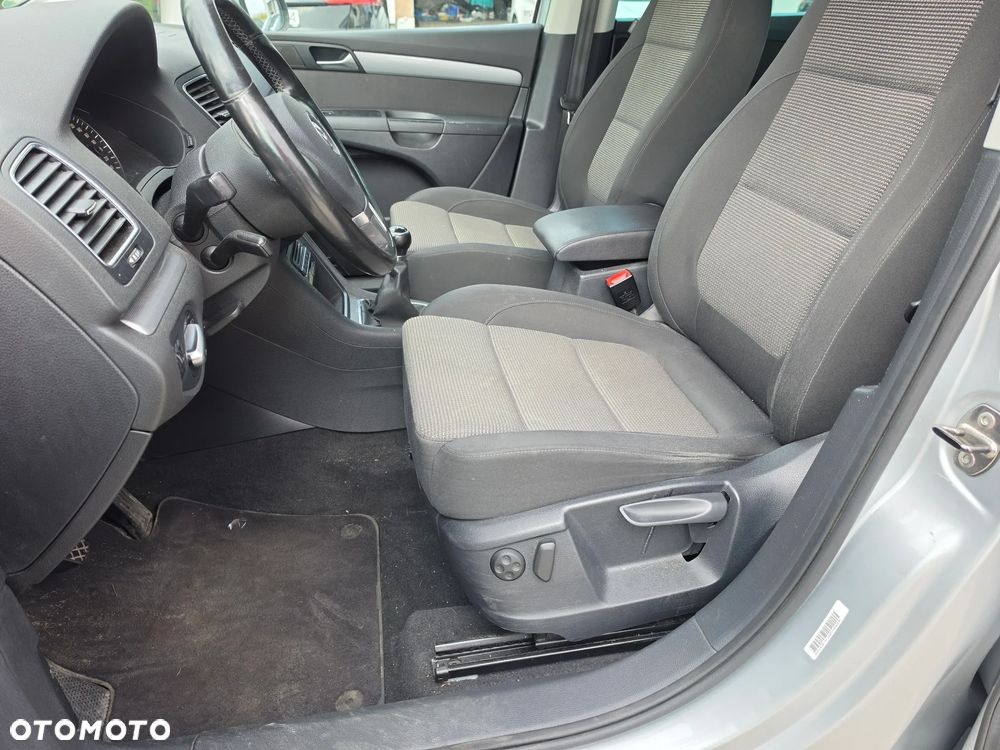 Volkswagen Sharan - 18