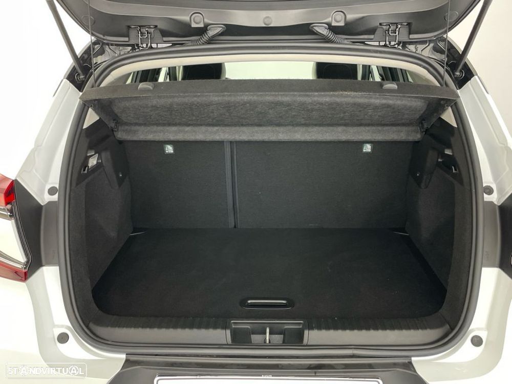 Renault Captur 1.0 TCe Techno Bi-Fuel - 13