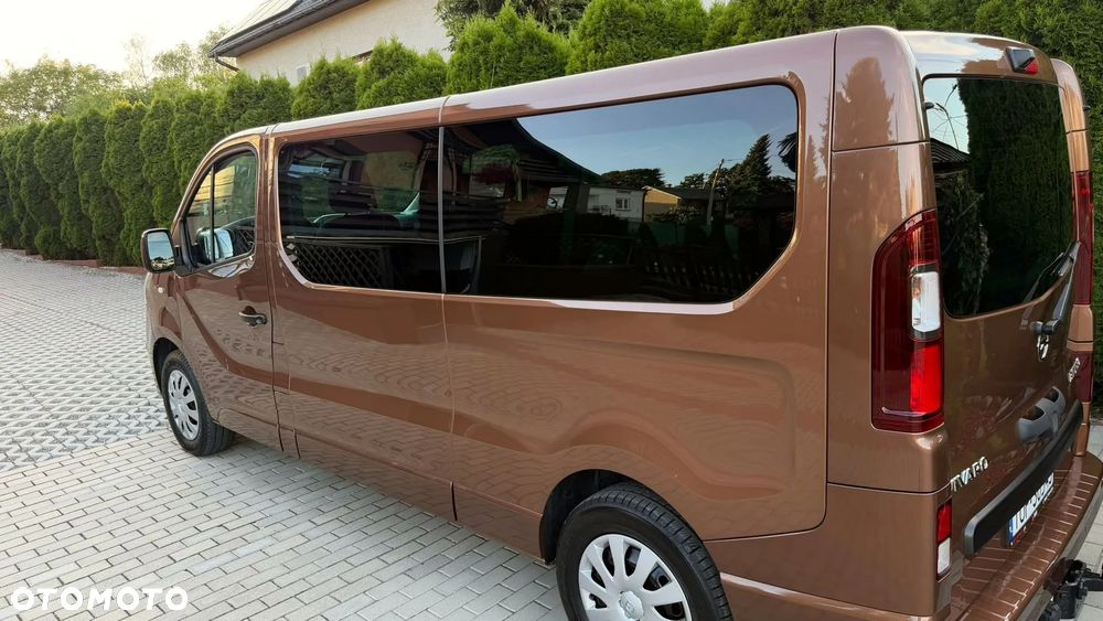 Opel Vivaro - 26