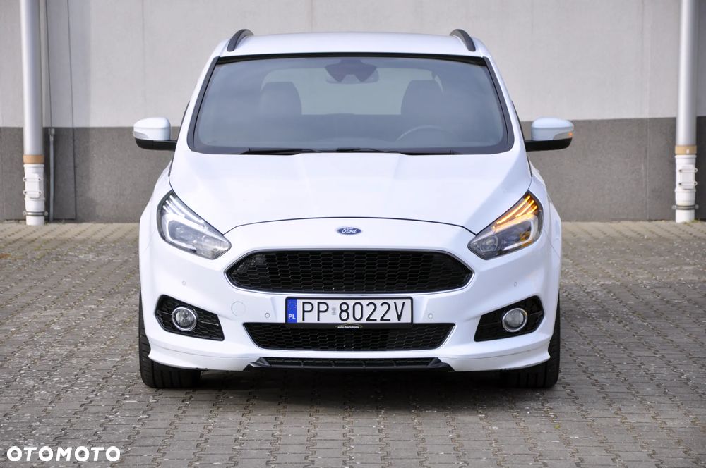 Ford S-Max 2.0 TDCi Titanium PowerShift - 7