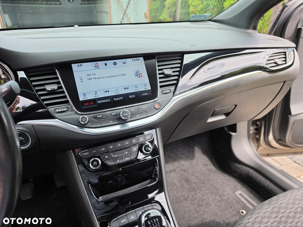 Opel Astra - 12