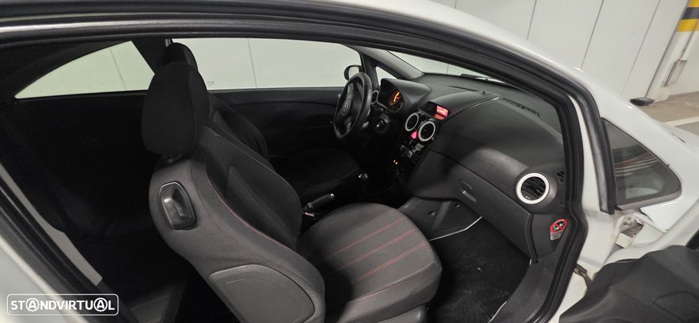 Opel Corsa 1.2 Black Edition - 5