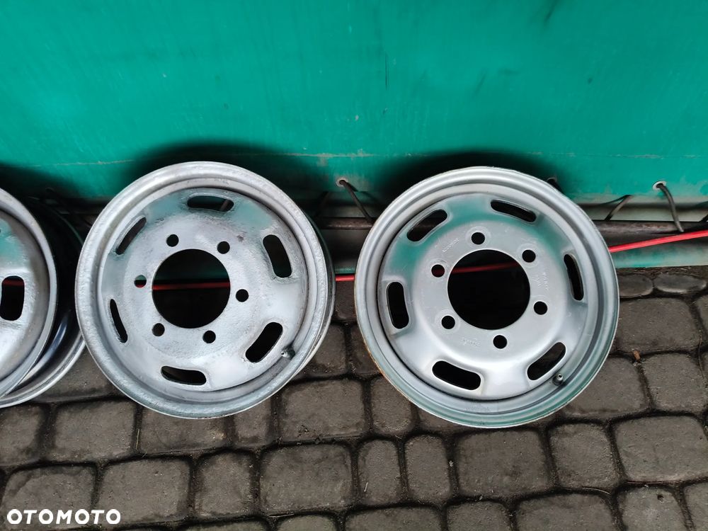 Felgi stalowe Iveco Bliźniak 6x170  5.5Jx16 ET113 - 2
