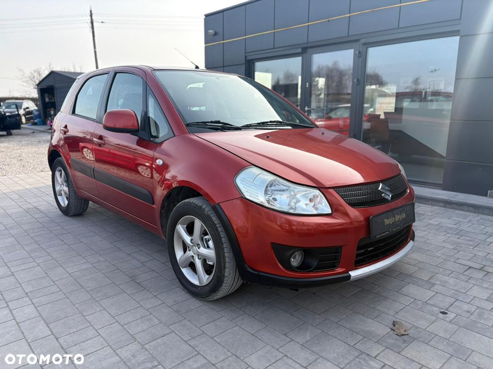 Suzuki SX4 1.6 GS / Premium - 1