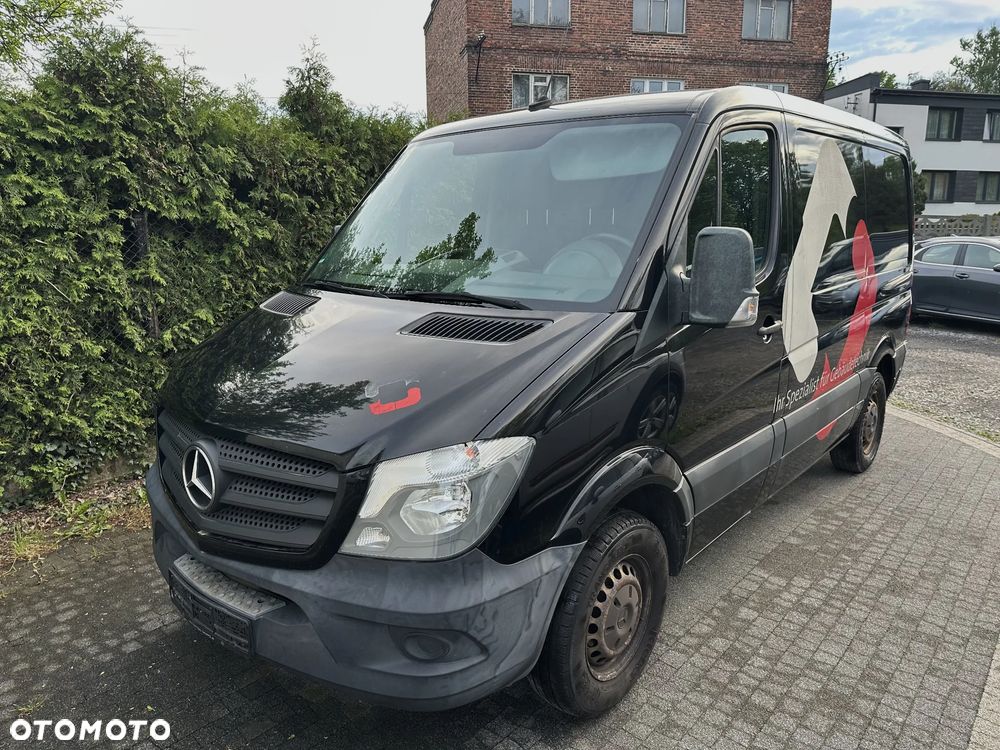 Mercedes-Benz Sprinter - 2