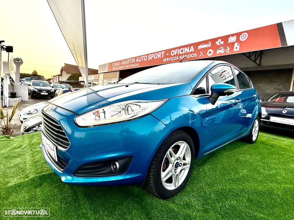 Ford Fiesta 1.0 EcoBoost Titanium - 12