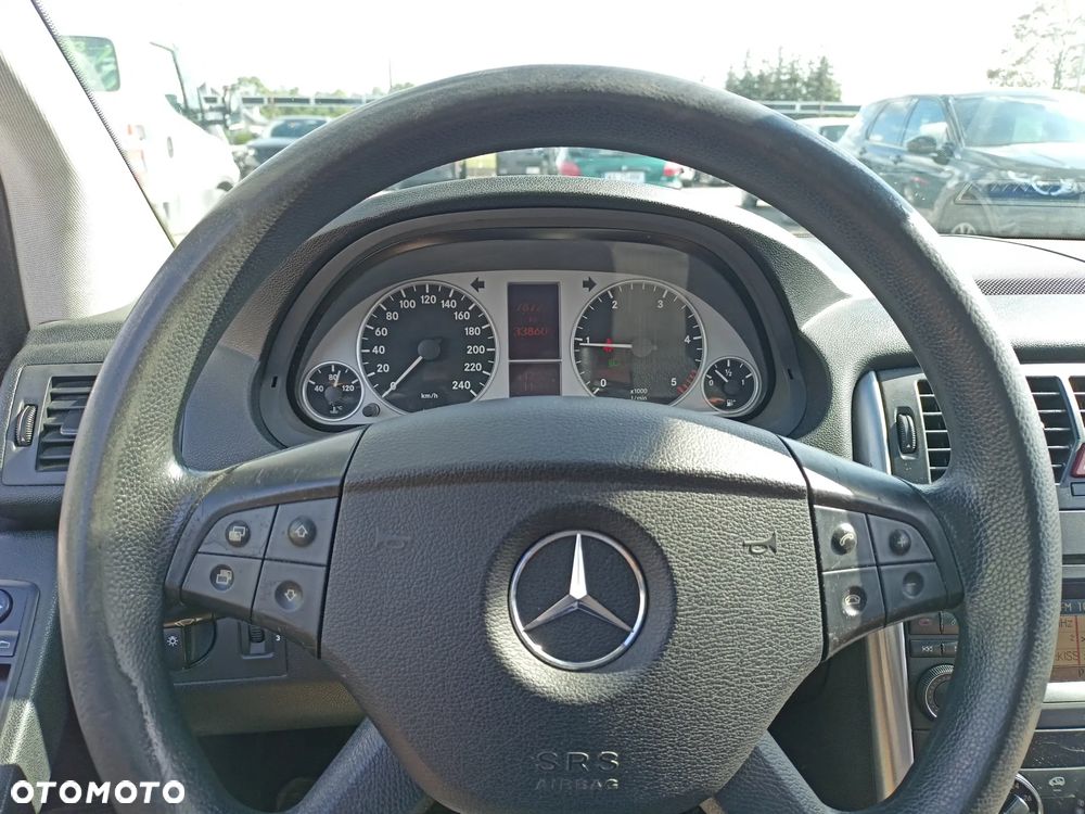 Mercedes-Benz Klasa B - 14