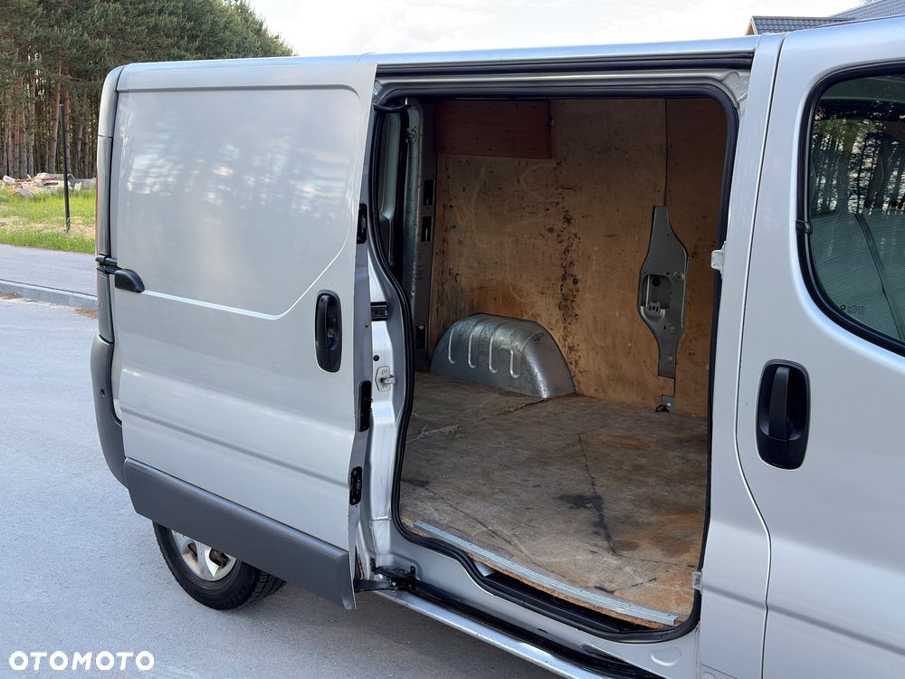 Renault Trafic - 20
