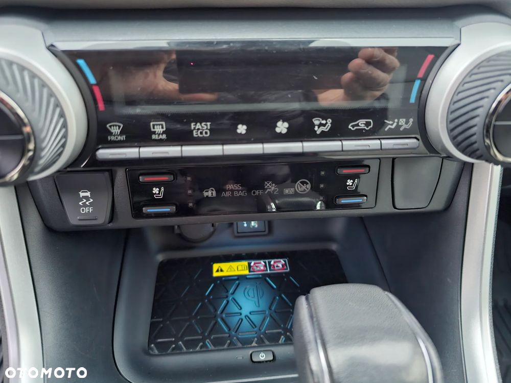 Toyota RAV4 2.5 Hybrid Executive 4x4 - 21