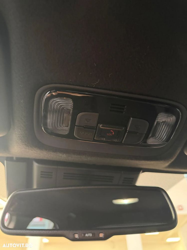 Toyota Yaris Cross 1.5 VVT-i HSD 4x2 Dynamic - 10