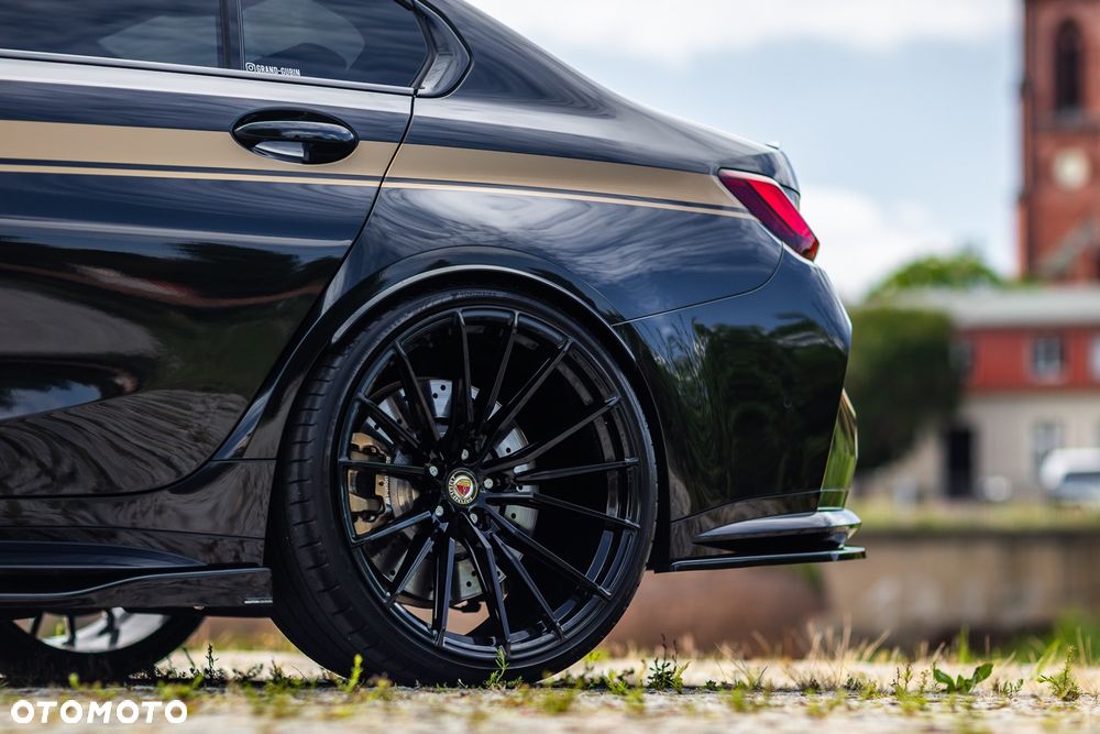BMW M3 Competition M xDrive - 17