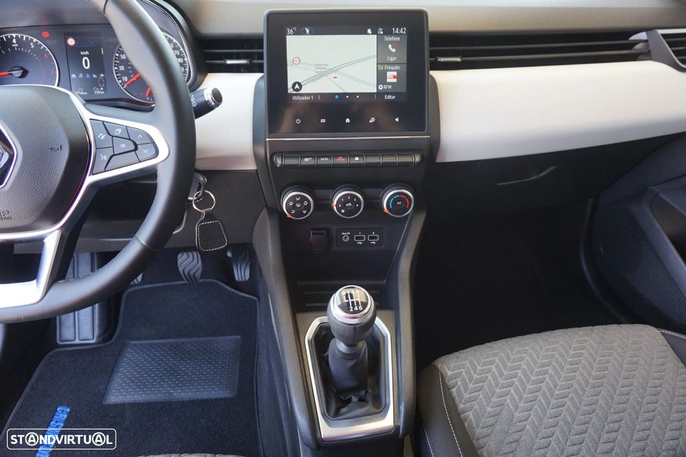 Renault Clio 1.0 TCe Limited - 26