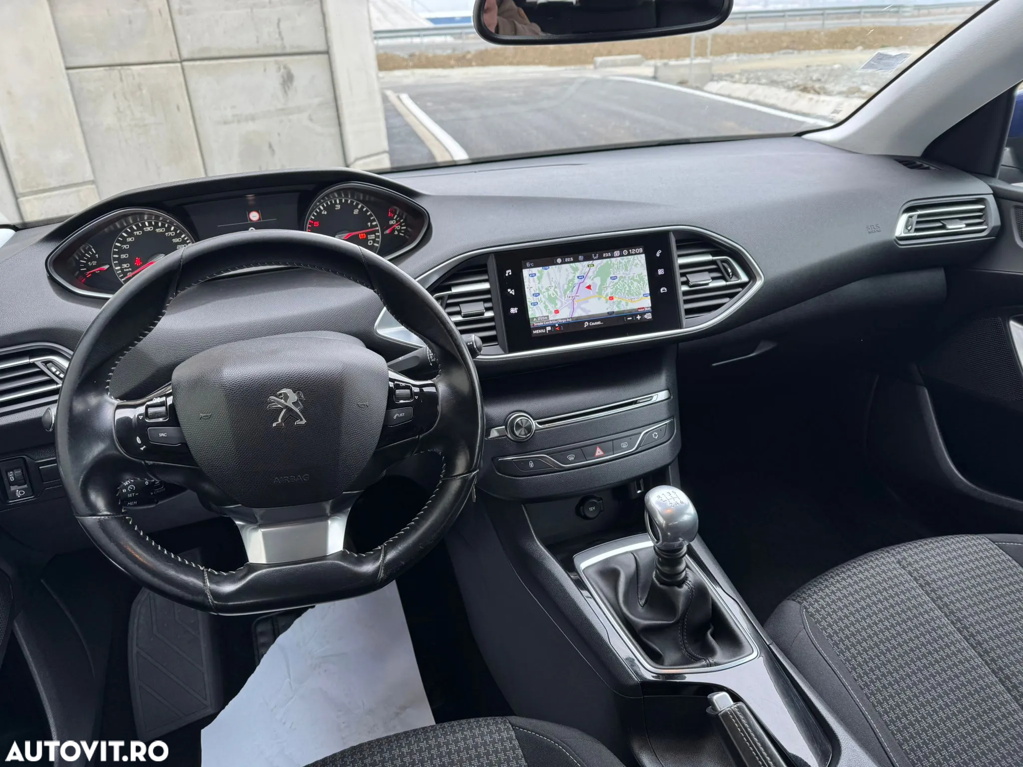 Peugeot 308 SW BlueHDi 100 Stop & Start Active Pack - 22