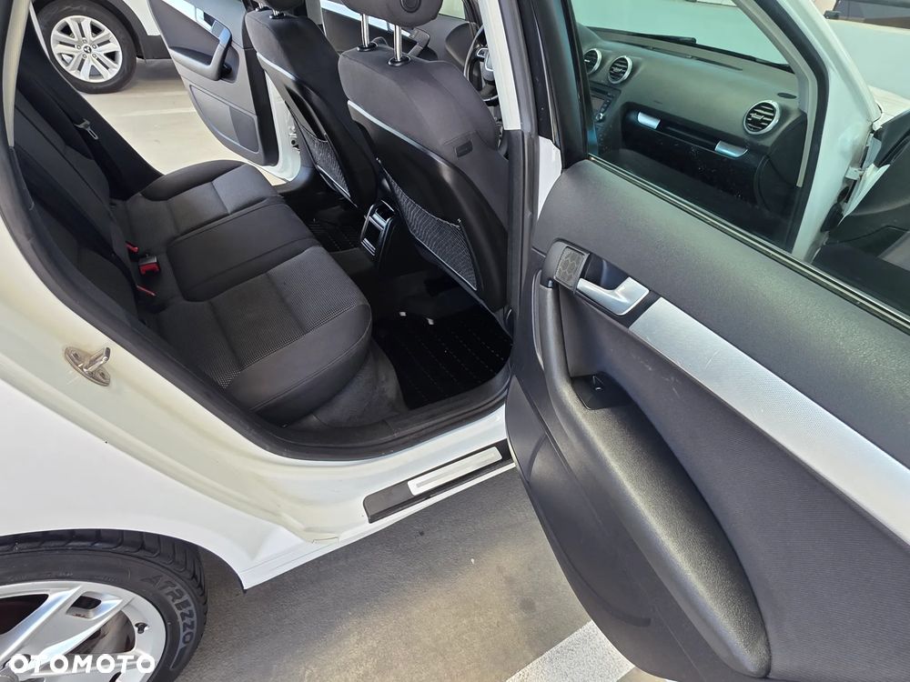 Audi A3 Sportback - 18