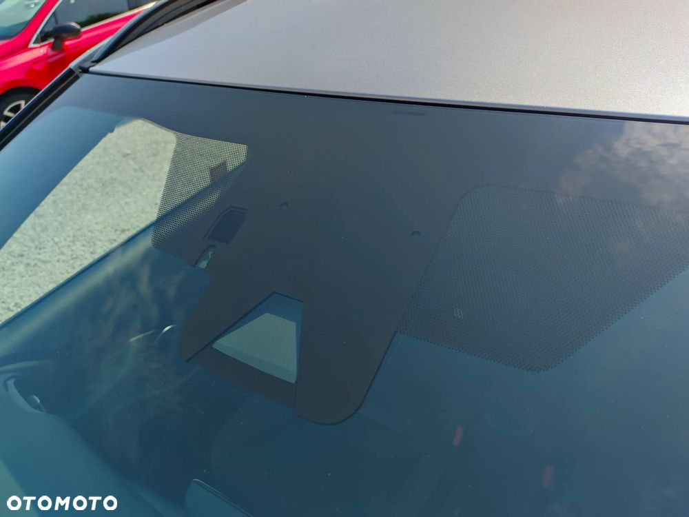 Toyota Yaris Cross Hybrid 1.5 Comfort 4x4 - 27