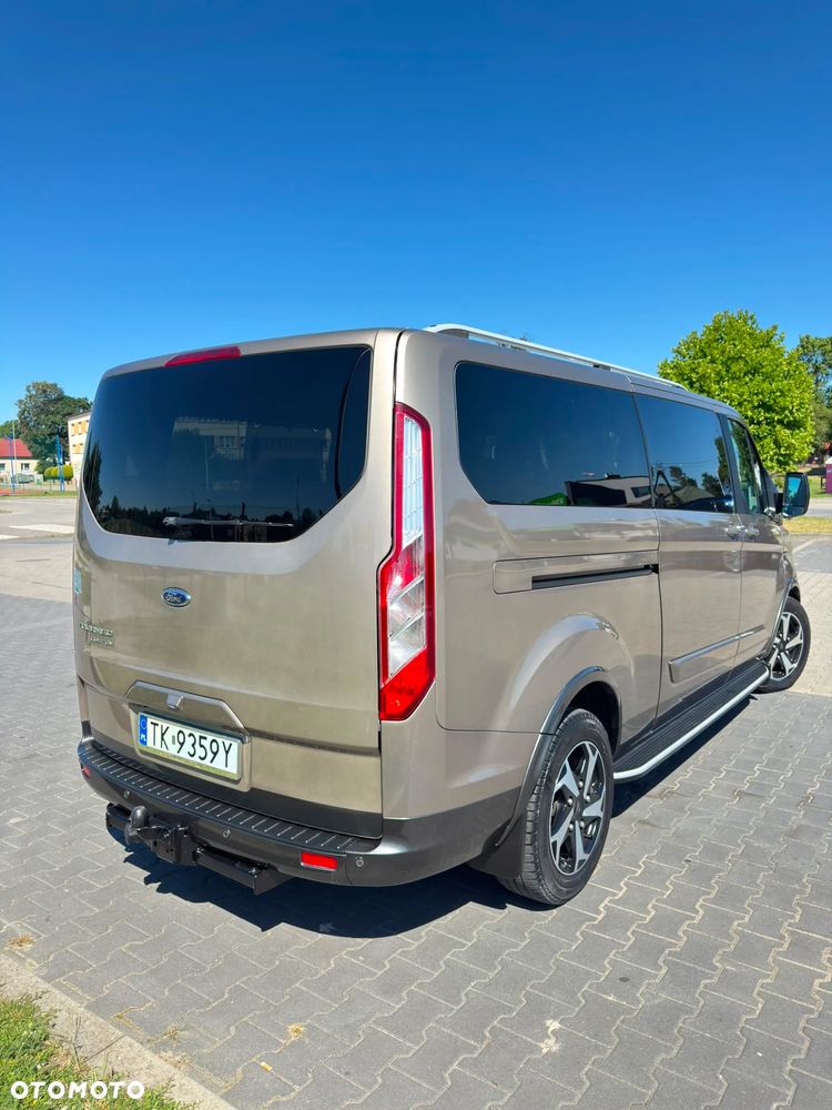 Ford Tourneo Custom - 7