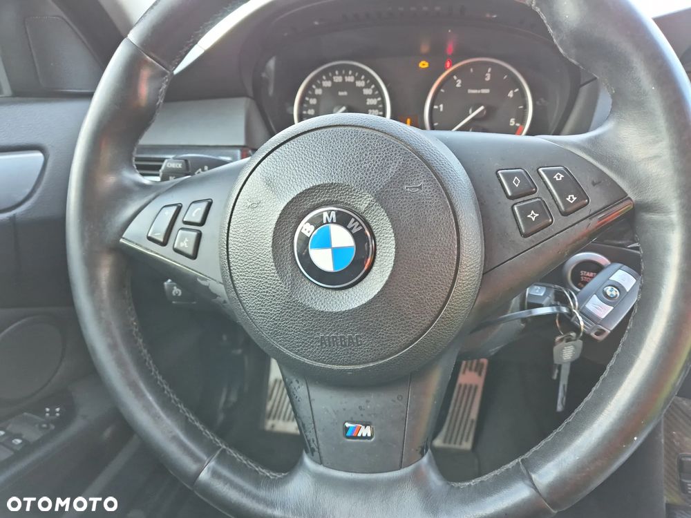 BMW Seria 5 525d Edition Exclusive - 8