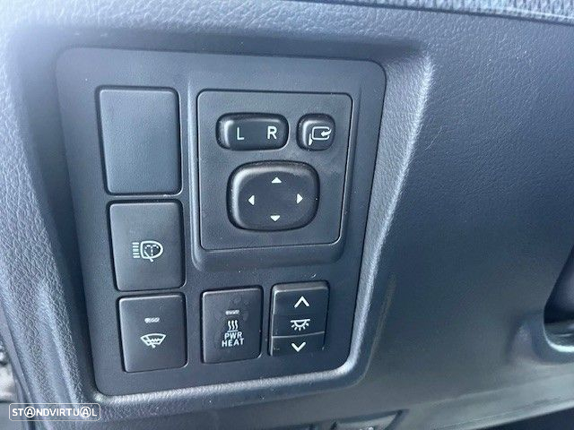 Toyota Land Cruiser 3.0 D-4D CA - 18