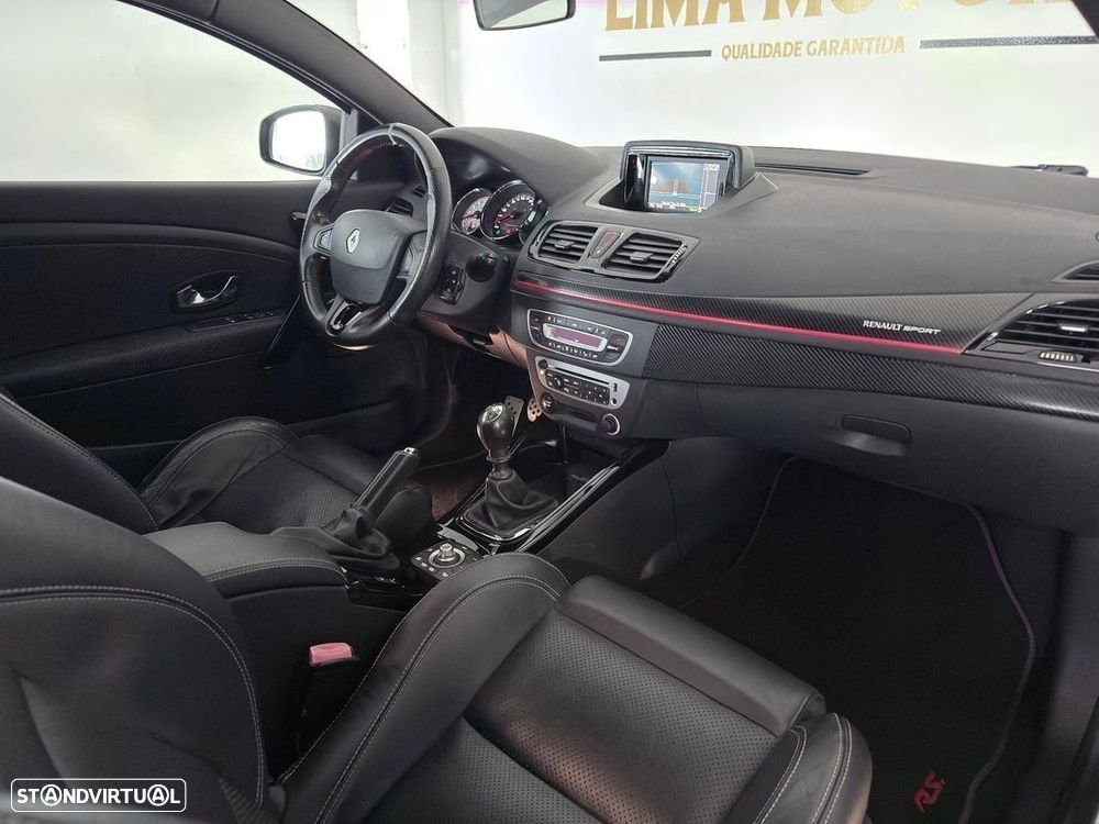 Renault Mégane Coupe 2.0 T RS - 16