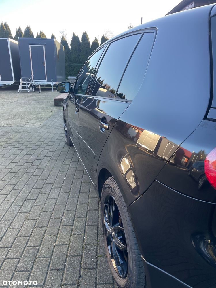 Volkswagen Golf - 13