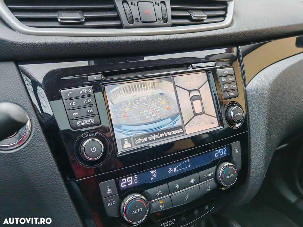 Nissan Qashqai 1.5 DCI TEKNA - 12