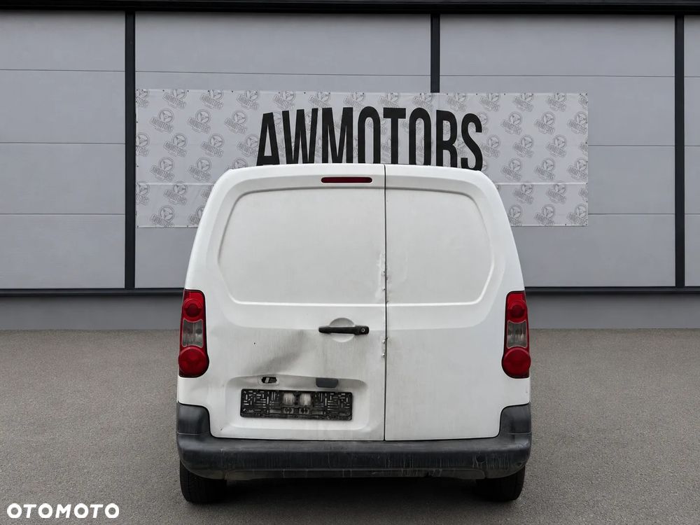 CITROEN BERLINGO 2009 *SAMOCHÓD NA CZĘŚCI* 6215 EWP - BANQUISE WHITE PAINT MASKA, LAMPA, DRZWI, LUSTERKO, ZDERZAK, GRILL, BŁOTNIK, KLAPA, BELKA, DESKA, FOTELE, KANAPA, ĆWIARTKA KIEROWNICA, TARCZE, ZACISKI, ZAWIESZENIE, KOMPLETNY PRZÓD, KOMPLETNY TYŁ, LICZNIK, ZEGARY, PRAWE LEWE PRZÓD TYŁ - 2