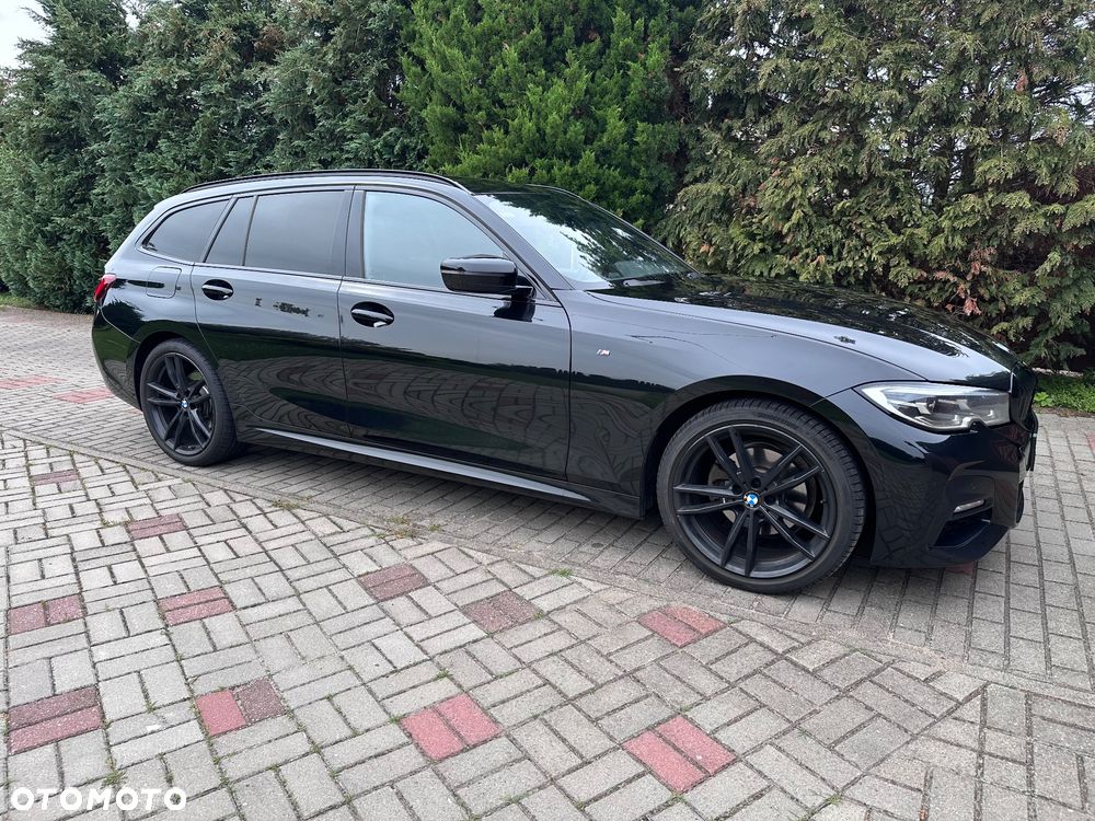 BMW Seria 3 320d xDrive MHEV M Sport sport - 3
