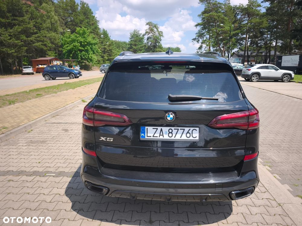BMW X5 xDrive25d - 11