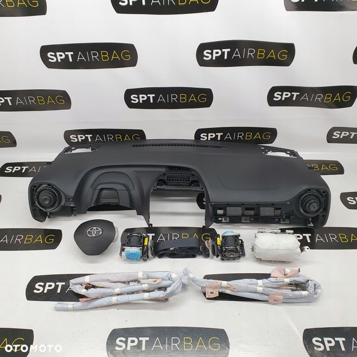 TOYOTA AYGO DESKA ROZDZIELCZA KONSOLA KOKPIT PULPIT PODUSZKI AIRBAG AIR BAG PASY KIT SET - 1