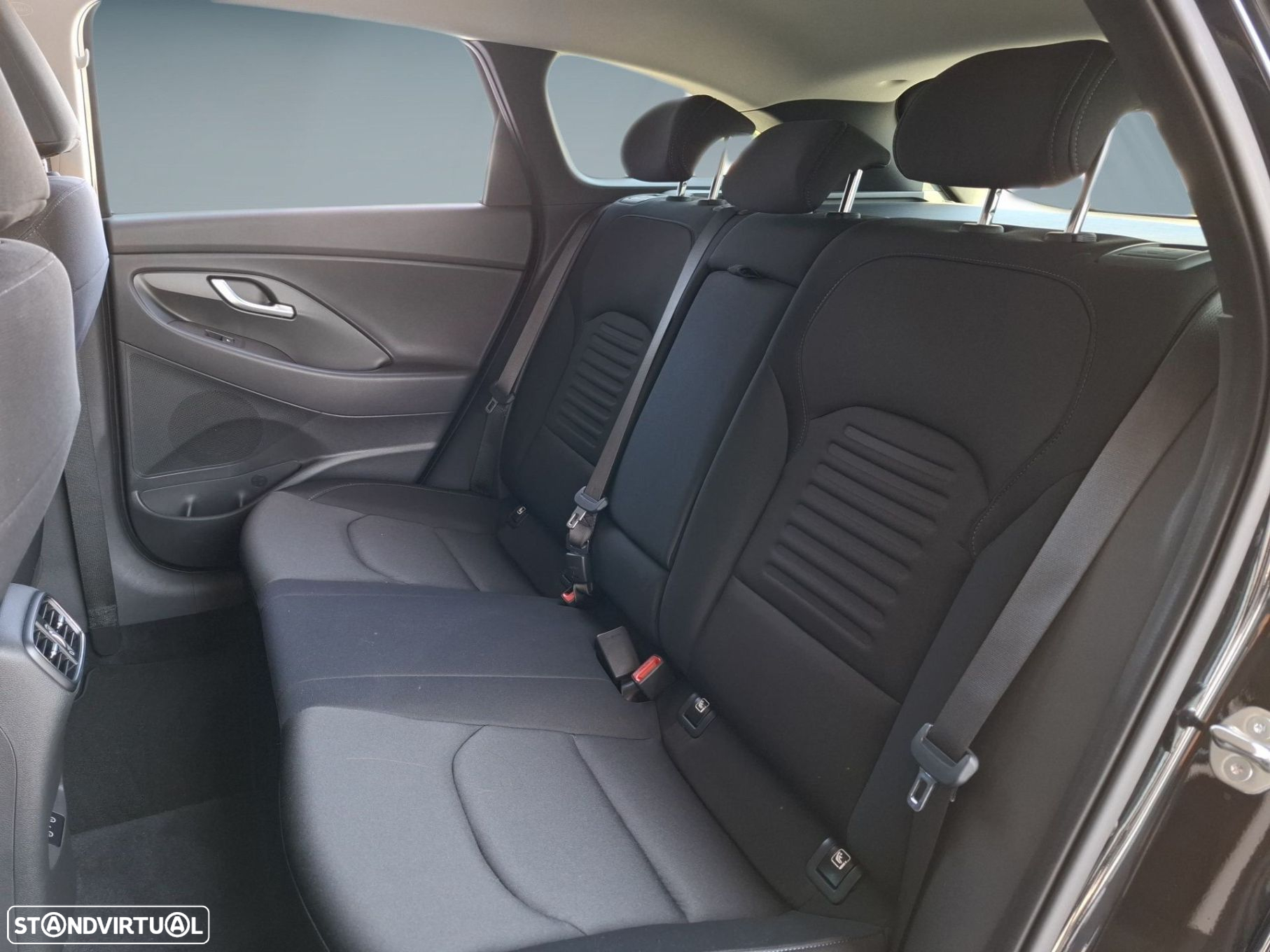 Hyundai i30 SW 1.0 T-GDi Style Plus - 14