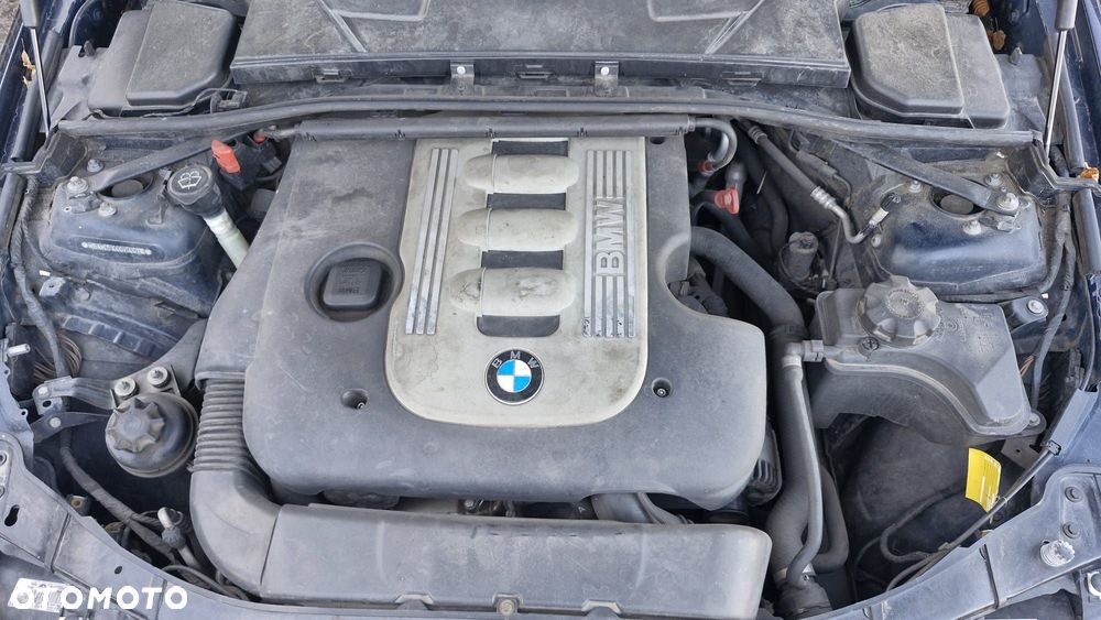 BMW Seria 3 325d DPF - 3