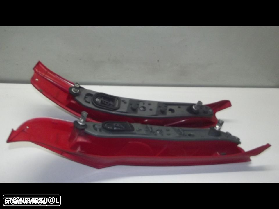 fiat punto 2001 farolins traseiros originais - 2