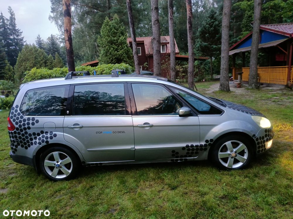 Ford Galaxy - 5