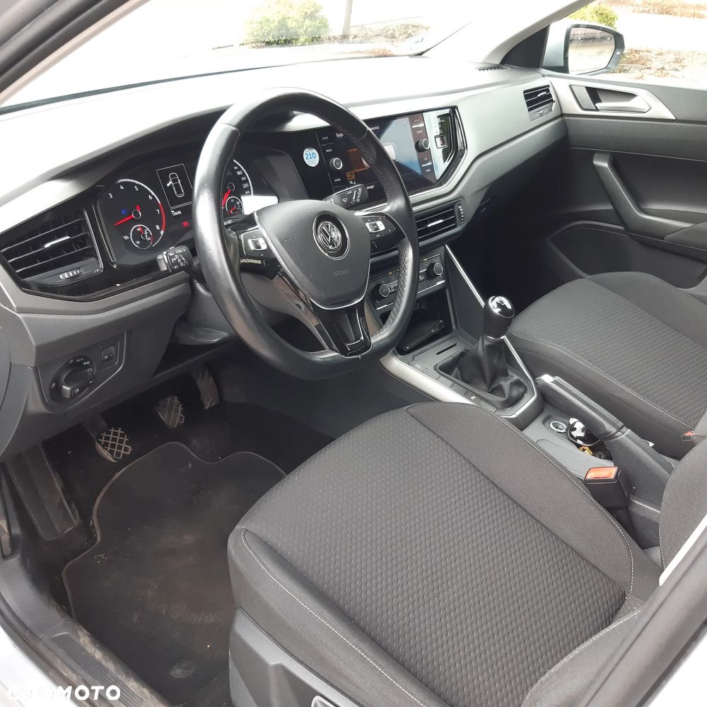 Volkswagen Polo 1.0 Comfortline - 7