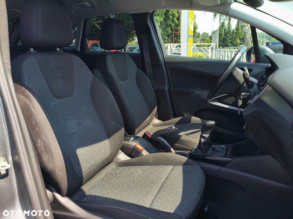 Opel Crossland X - 14