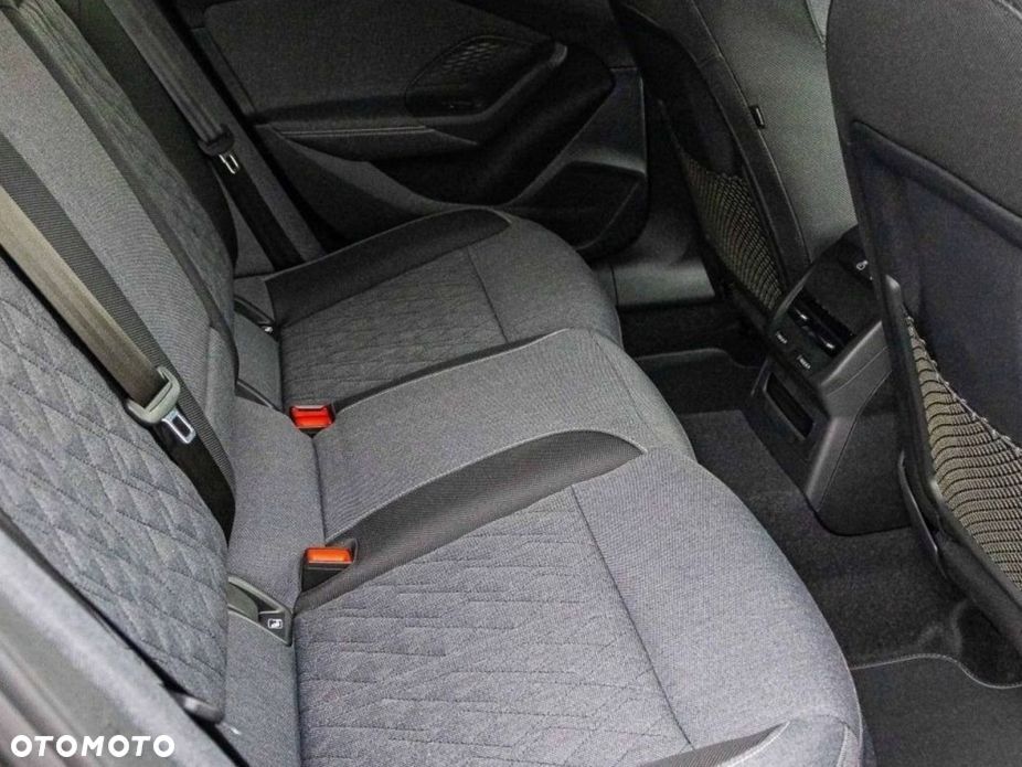 Audi A5 Limousine - 16