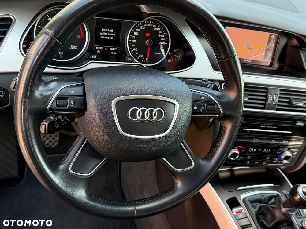 Audi A4 Avant - 22