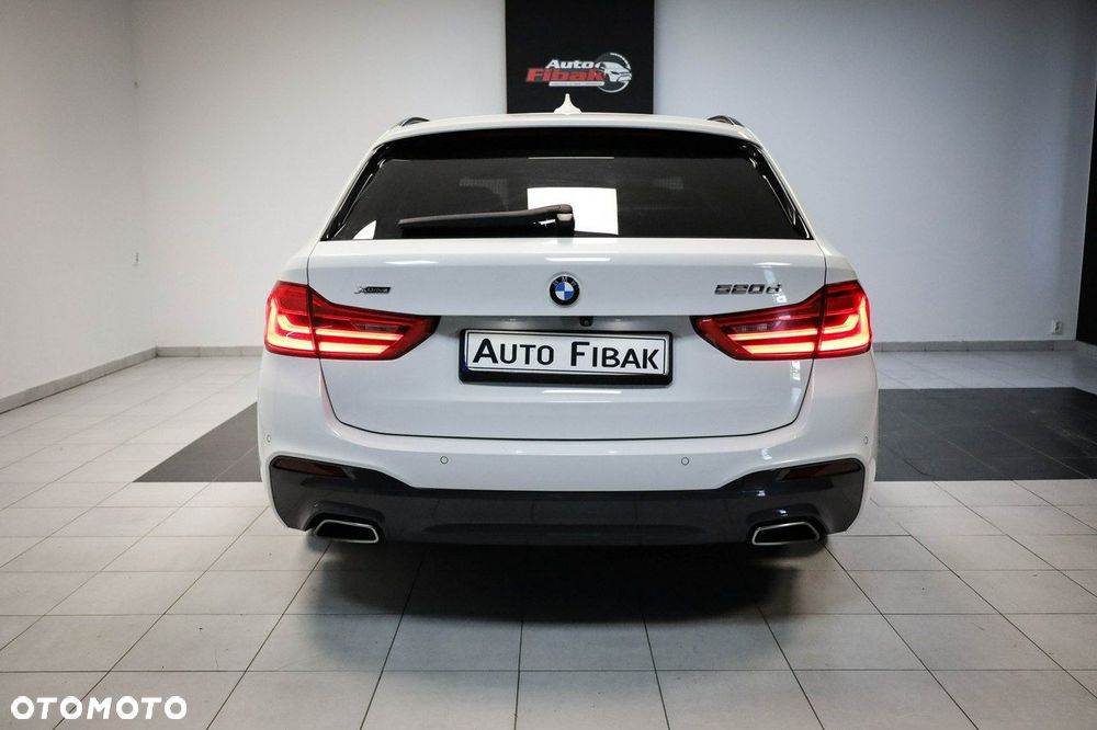 BMW Seria 5 - 10