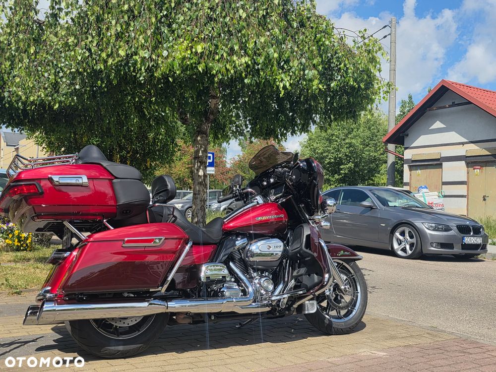 Harley-Davidson FLHS Electra Glide - 32